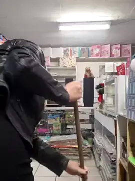 Mia_Novikov live sex cam