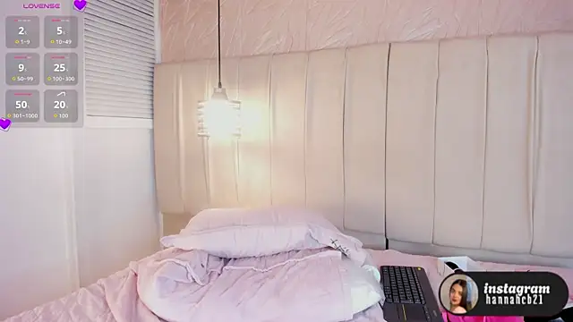 hannahst_'s cam snapshot