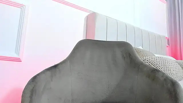 ada_belucci live sex cam