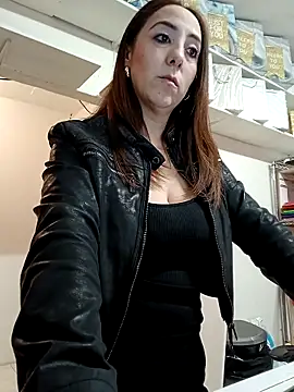 Mia_Novikov's cam snapshot