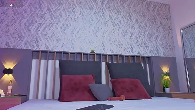 Miranda_Blair's cam snapshot