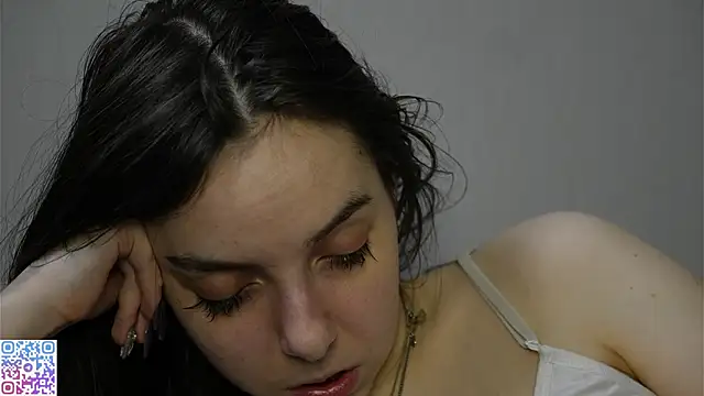 GenovesDi's cam snapshot