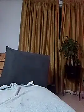 Charlotte_Myers's cam snapshot