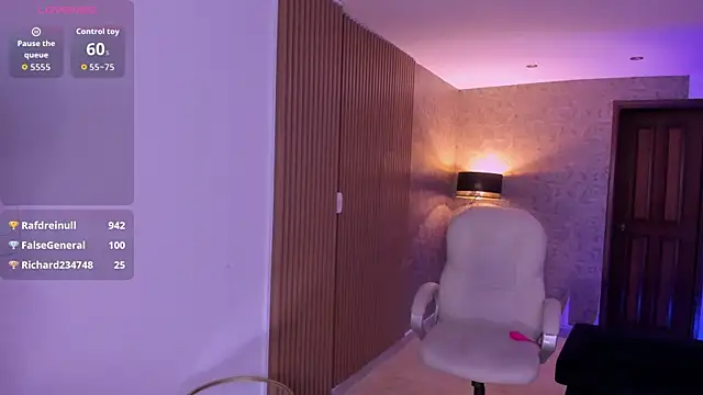 viiolet_thomas's cam snapshot