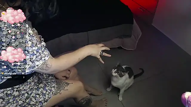 Theprojectsaraa's cam snapshot