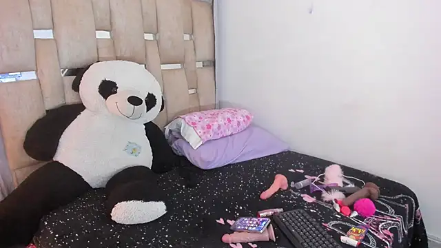 JulianaCarter's cam snapshot