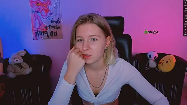 gloria_bubble's cam snapshot