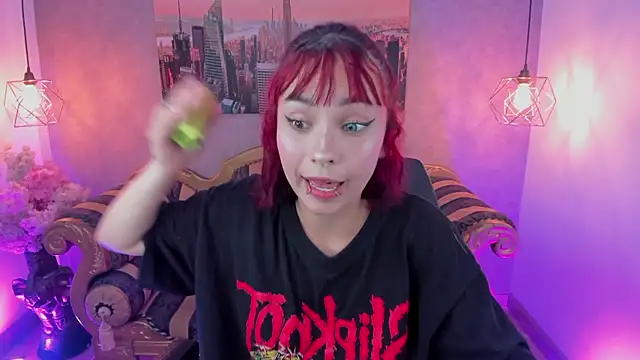 Megane_whitte's cam snapshot