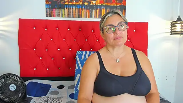 carolinacrus01's cam snapshot