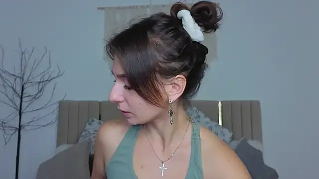 Little_mia__'s cam snapshot