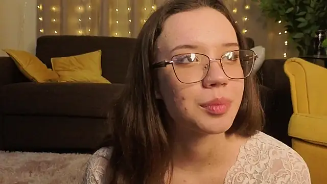 FabiolaCowing's cam snapshot