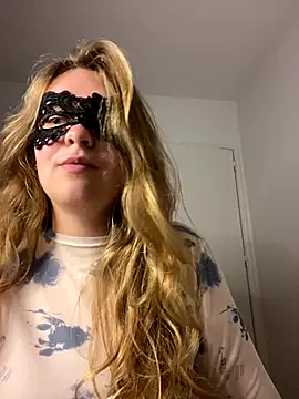 _Sky___Bri_'s cam snapshot