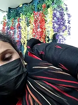 Tamil_Aathira's cam snapshot