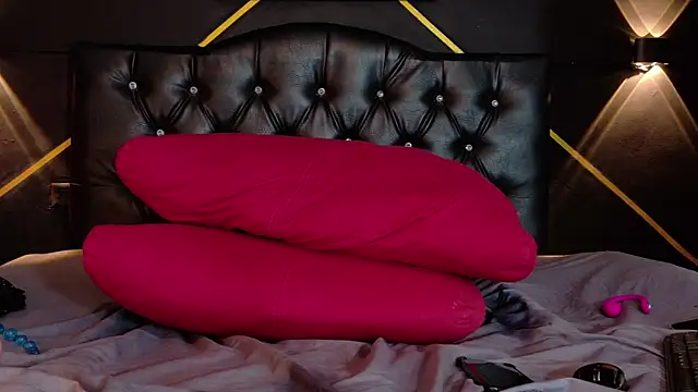 eka_urda's cam snapshot