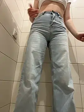 Cumonmme live sex cam