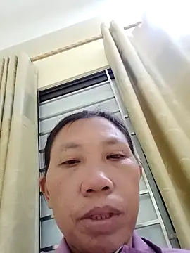 bella-la's cam snapshot