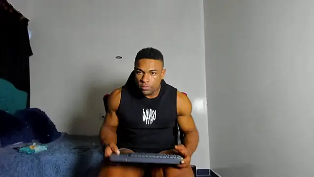 estebanlobo- live sex cam