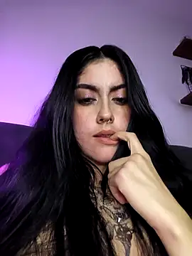 Mazikeen-- live sex cam