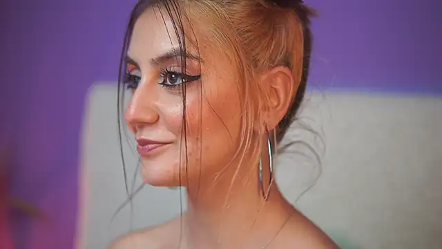 SabrinaHope live sex cam