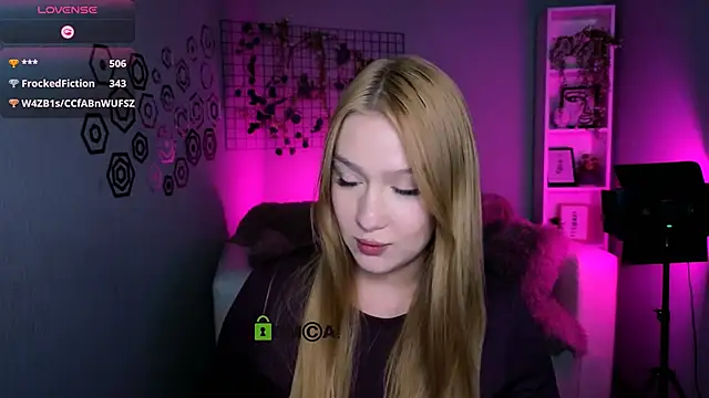 playful_sophie's cam snapshot