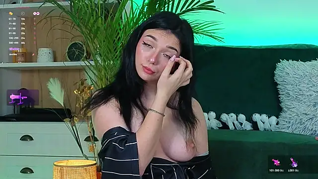 Avery--'s cam snapshot