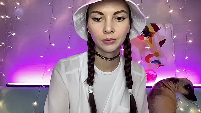 Musicalgirl's cam snapshot