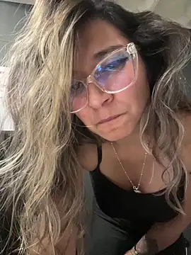 Isabella_Varella live sex cam