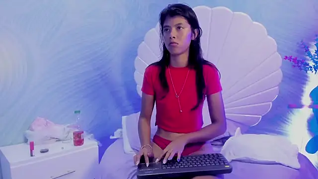 arietta_skinny's cam snapshot