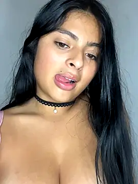 morenaQueen_ live sex cam