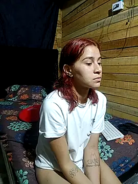 ass_virgin_culoo's cam snapshot