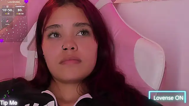 violeth_hill's cam snapshot