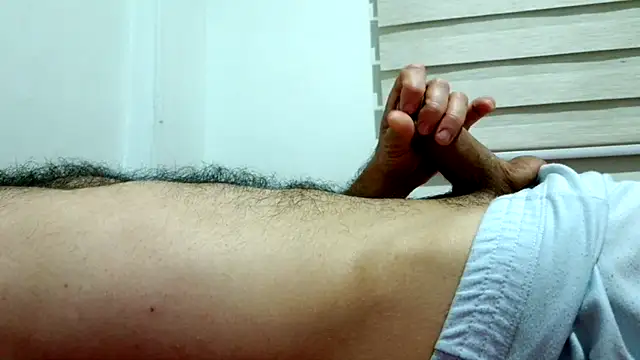 b1520's cam snapshot