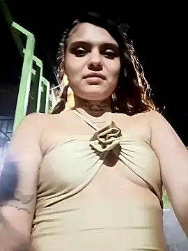 Alis_1327 live sex cam