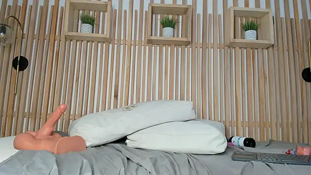 emma_cleir's cam snapshot