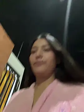 IsabellaJoness_'s cam snapshot