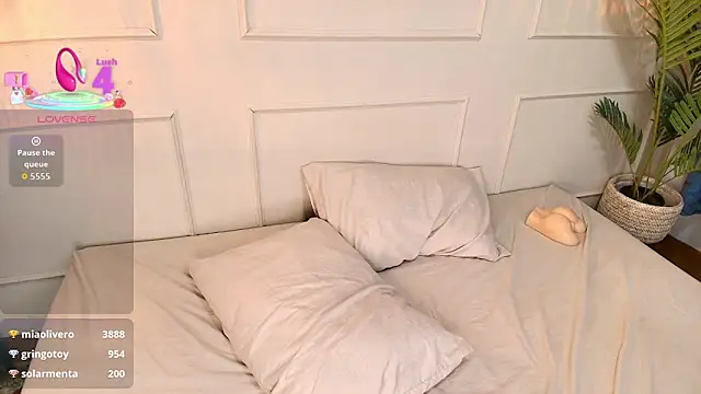 luandy's cam snapshot