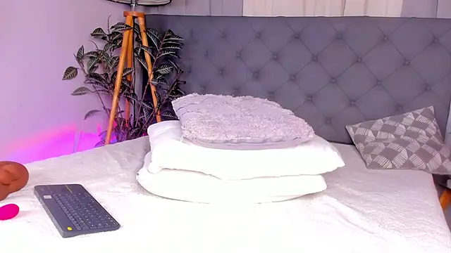 Keily-w's cam snapshot