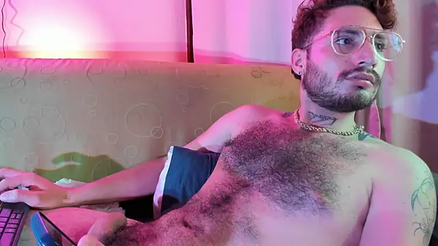 axel_giracr live sex cam