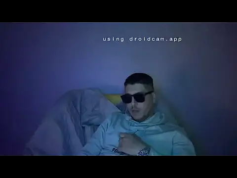 KriZaz's cam snapshot