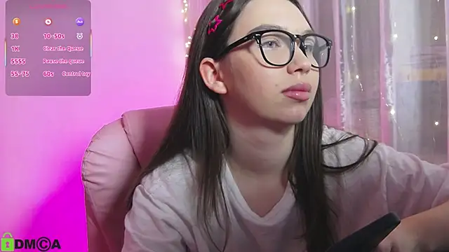 Arianahot777's cam snapshot