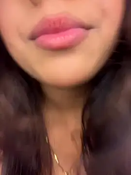 zoe_mount's cam snapshot