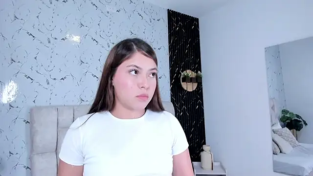 MadisonnLee's cam snapshot