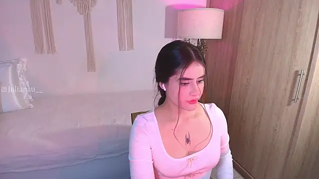 iriswest_'s cam snapshot