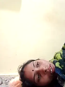 Veshali_Love143's cam snapshot