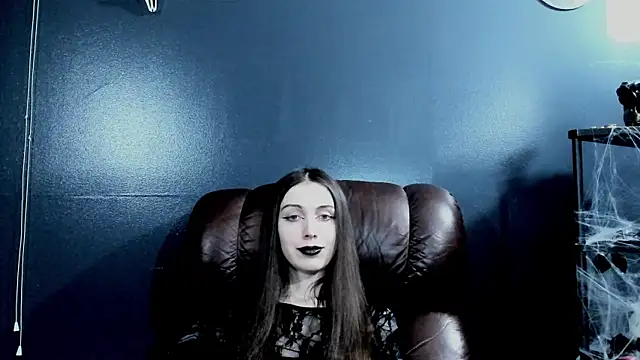 TheVampira's cam snapshot