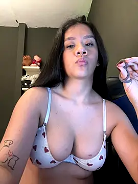 alhaana_ live sex cam