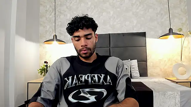 RaphaelDufort live sex cam