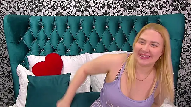 LunaHouston's cam snapshot