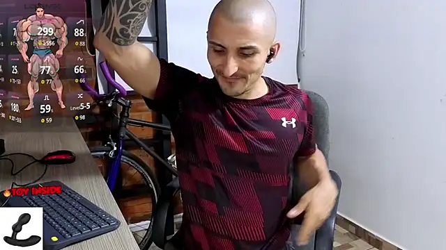 Marck_Muscle's cam snapshot