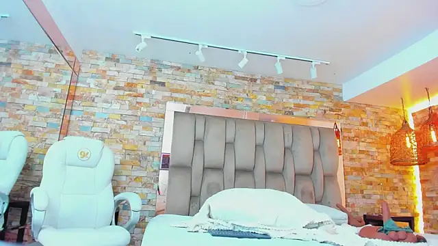 karla_dunn's cam snapshot